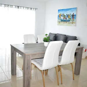 https://lovely-luxury-3-bedrooms-500m-from-the-beach.cape-verdehotels.com