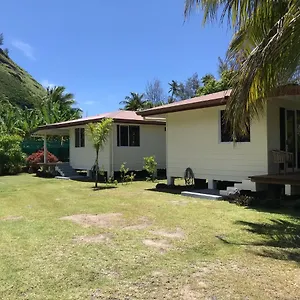 Fare Titaina , Hauru Französisch-Polynesien